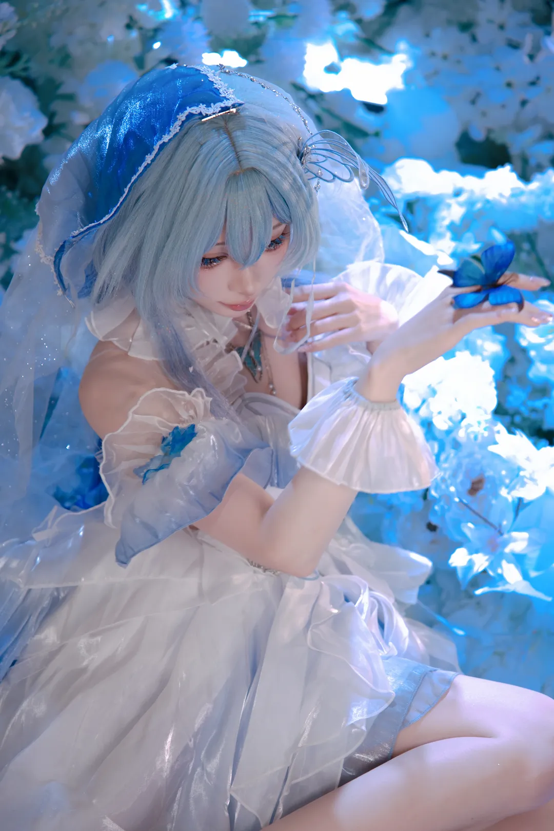 Wuthering Waves, Studio shoot, The Shorekeeper cosplay, Cosplay photography, Blue and white style - Image 4