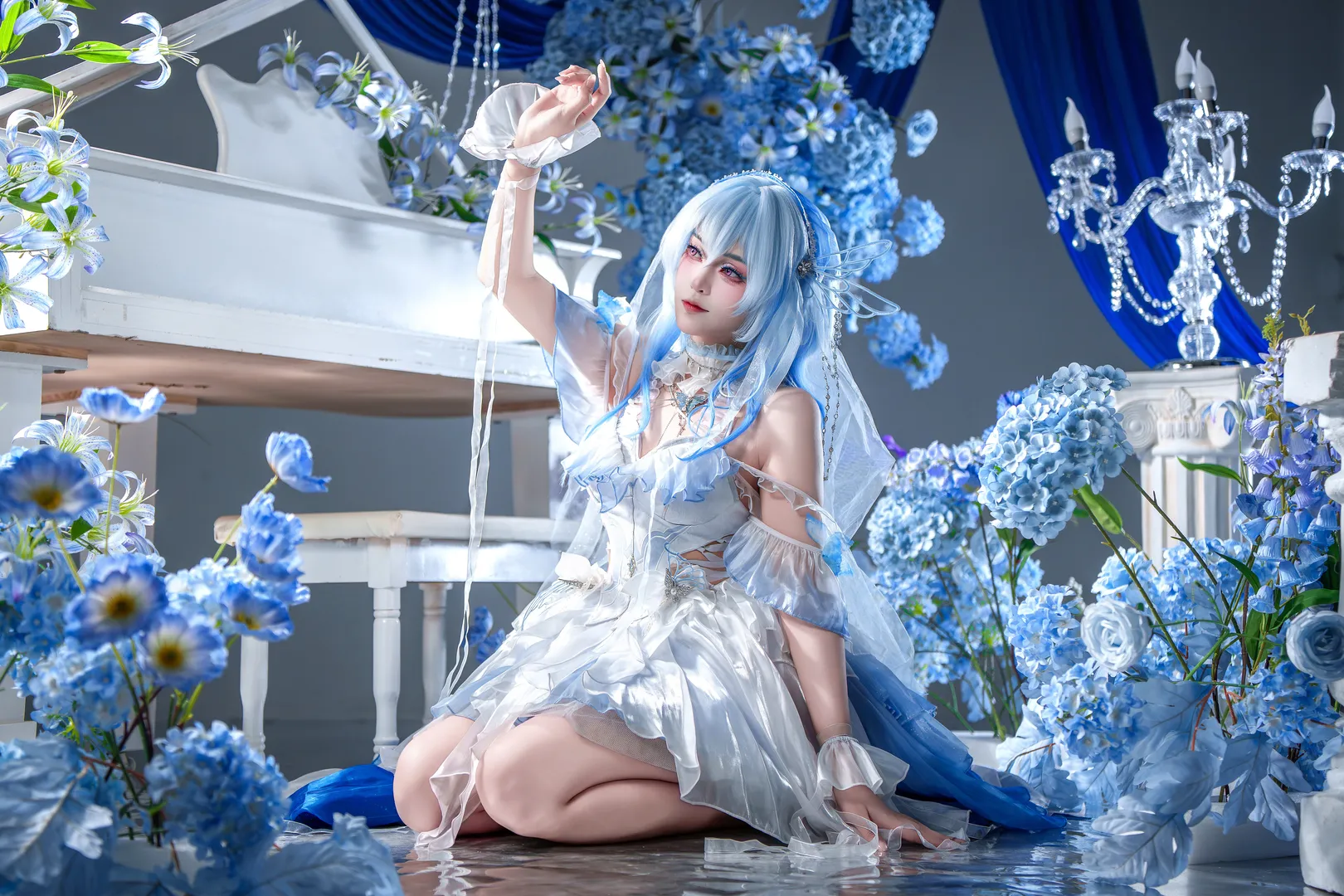 鸣潮, 二次元摄影, 守岸人cos, 花嫁cosplay, 蓝色系妆容 - 第1张