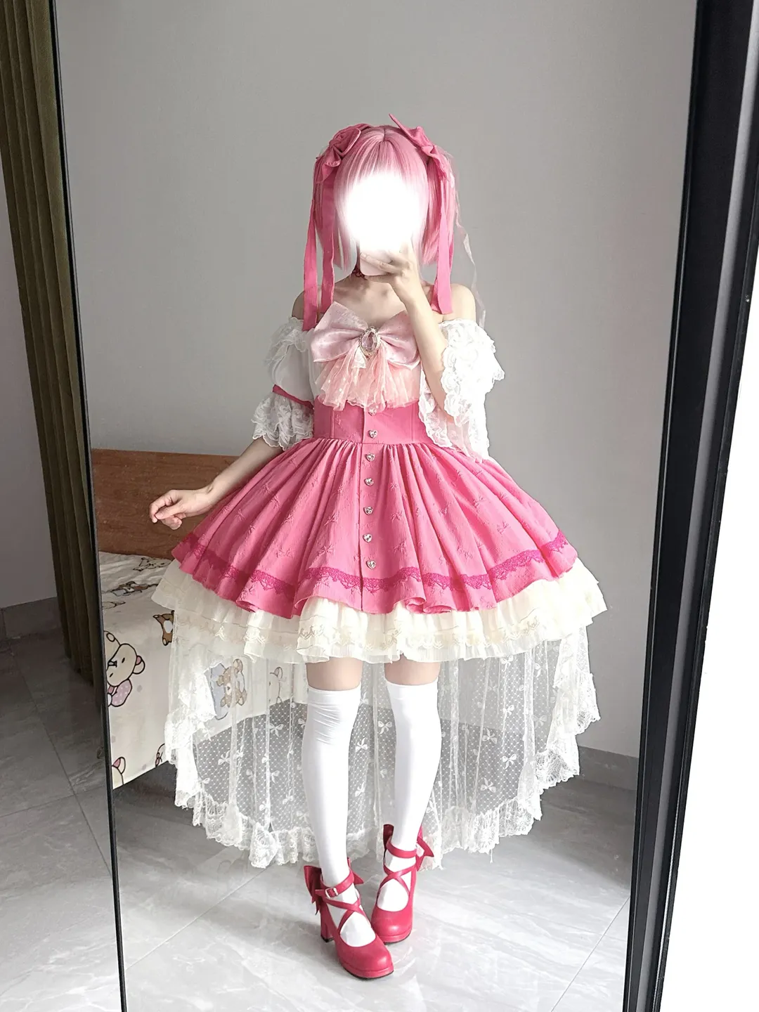 Madoka Kaname cosplay, Puella Magi Madoka Magica, Anime-style outfit, Casual cosplay, Pink Lolita - Image 1