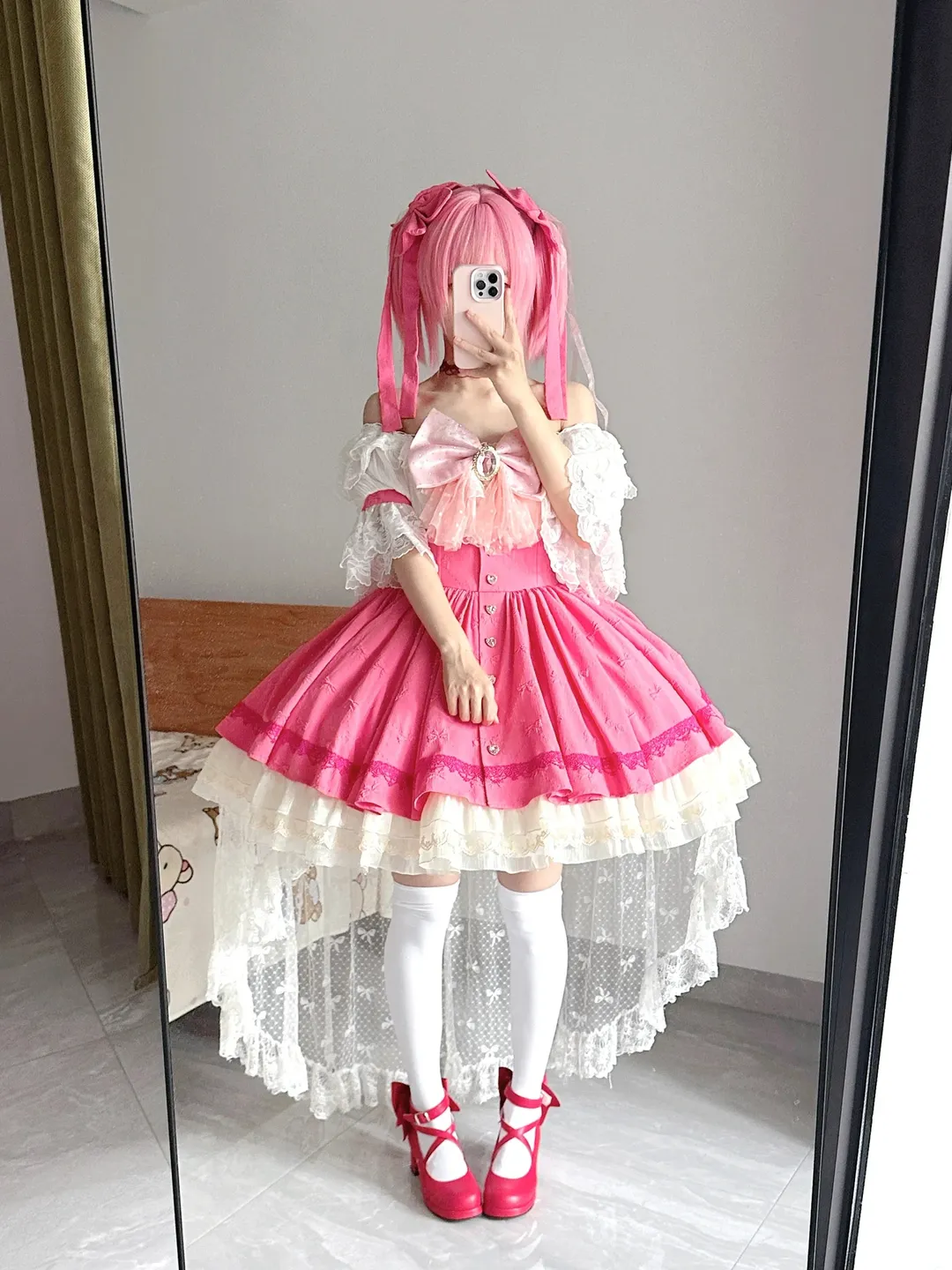 Madoka Kaname cosplay, Puella Magi Madoka Magica, Anime-style outfit, Casual cosplay, Pink Lolita - Image 3