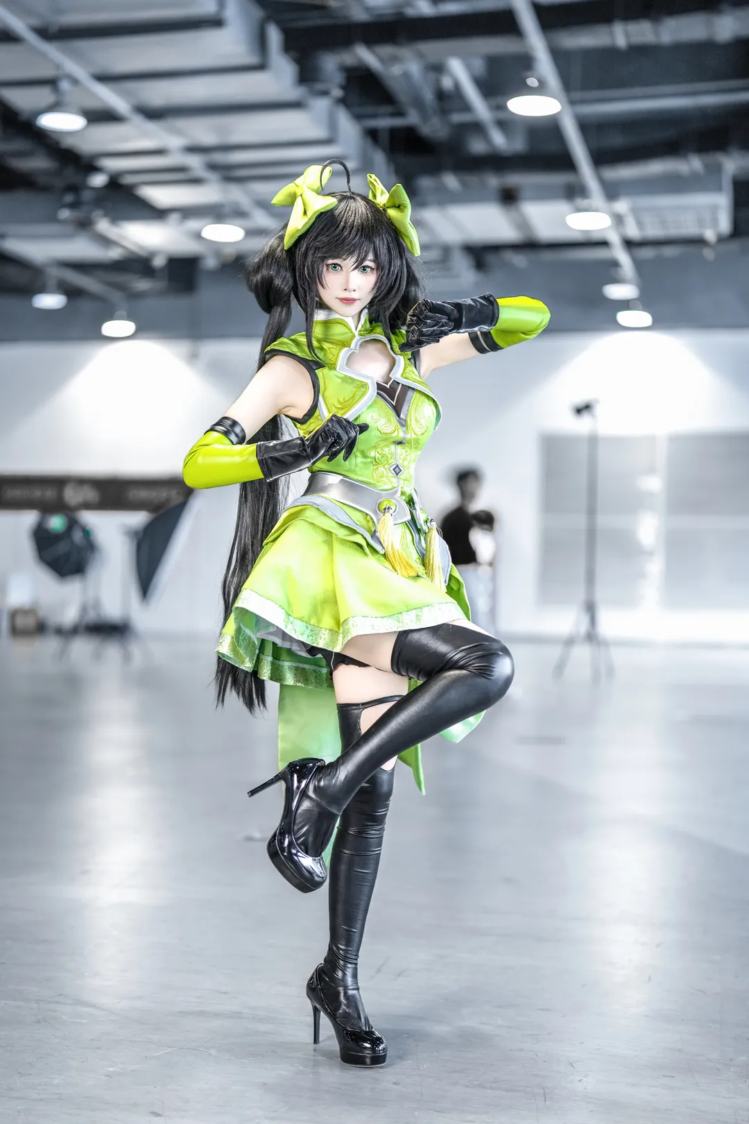 王者荣耀, 游戏角色还原, cosplay摄影, 孙尚香cos, 双马尾造型 - 第1张