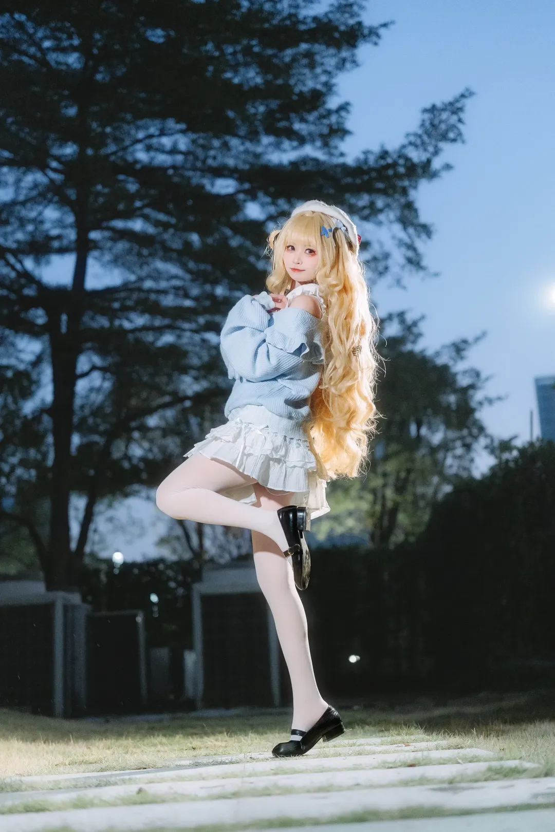 菲比cos, 鸣潮, 二次元少女, 萤火虫漫展, cosplay摄影 - 第3张