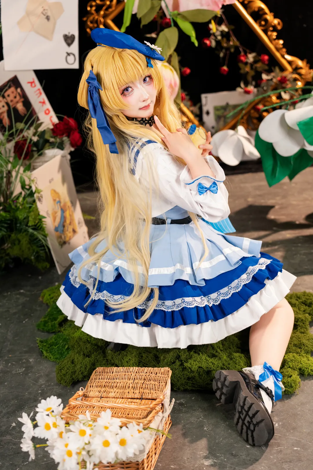 菲比cos, 鸣潮, 漫展返图, cosplay摄影, 蓝白洋装 - 第4张