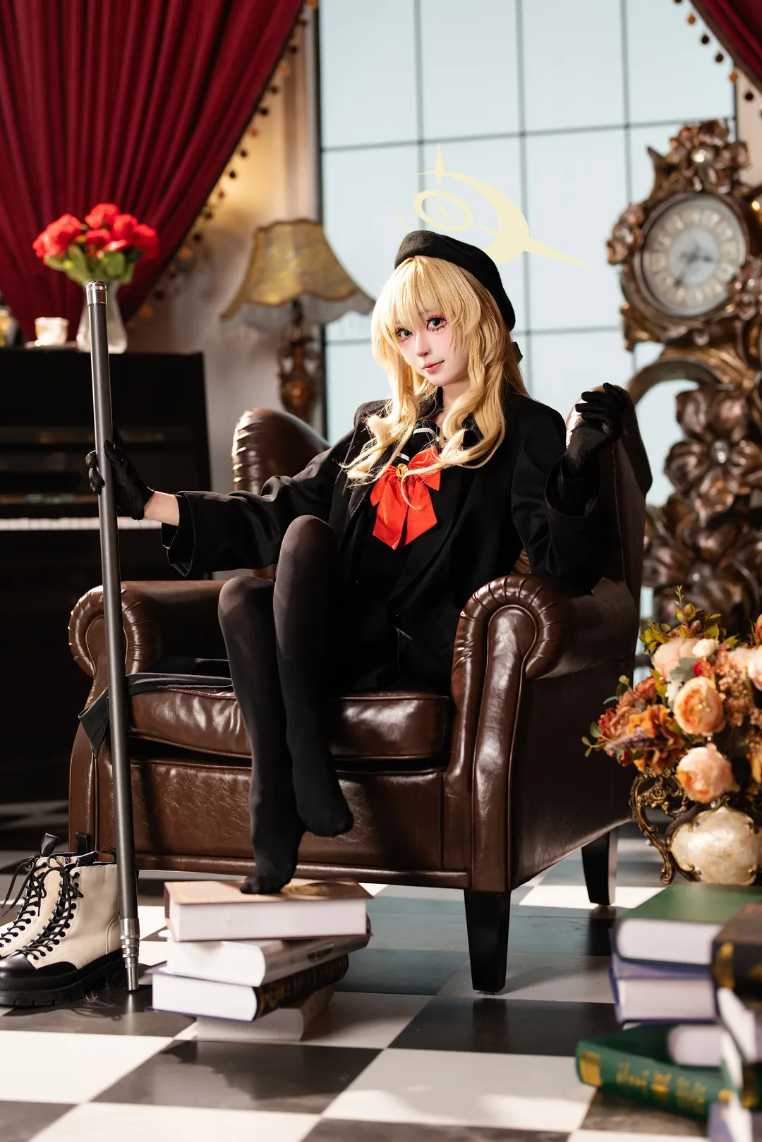 二次元摄影, 蔚蓝档案, 笑面教授cos, cosplay正片, 黑丝制服 - 第1张
