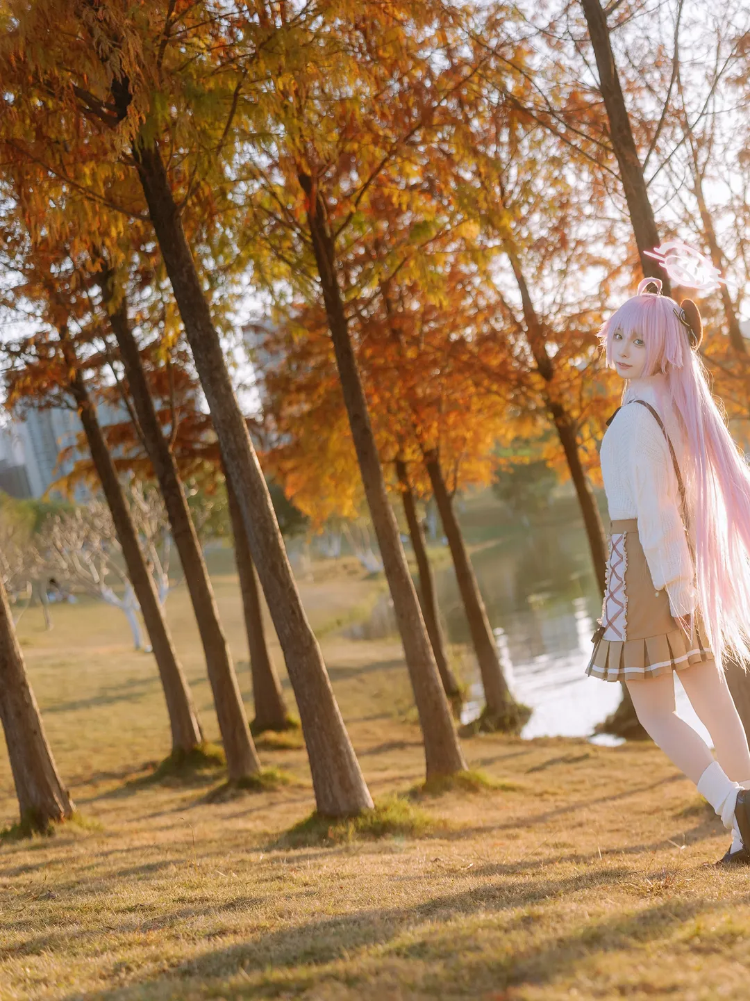 蔚蓝档案, 小鸟游星野cos, cosplay外景, 九龙湖落羽杉, 秋日穿搭 - 第3张