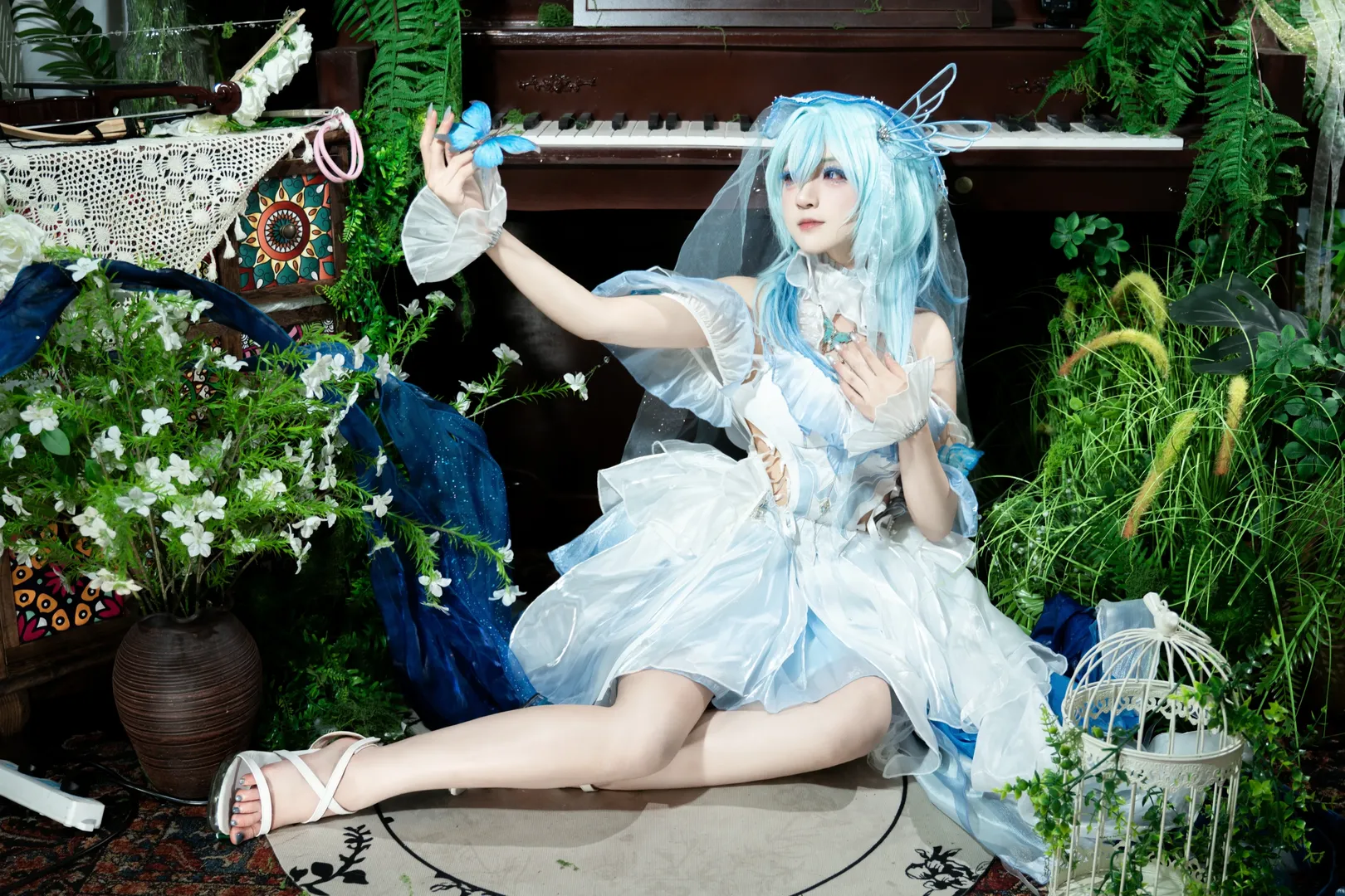 Roleplay, Wuthering Waves, cosplay, The Shorekeeper cosplay, Sissi Selfie Studio - Image 2