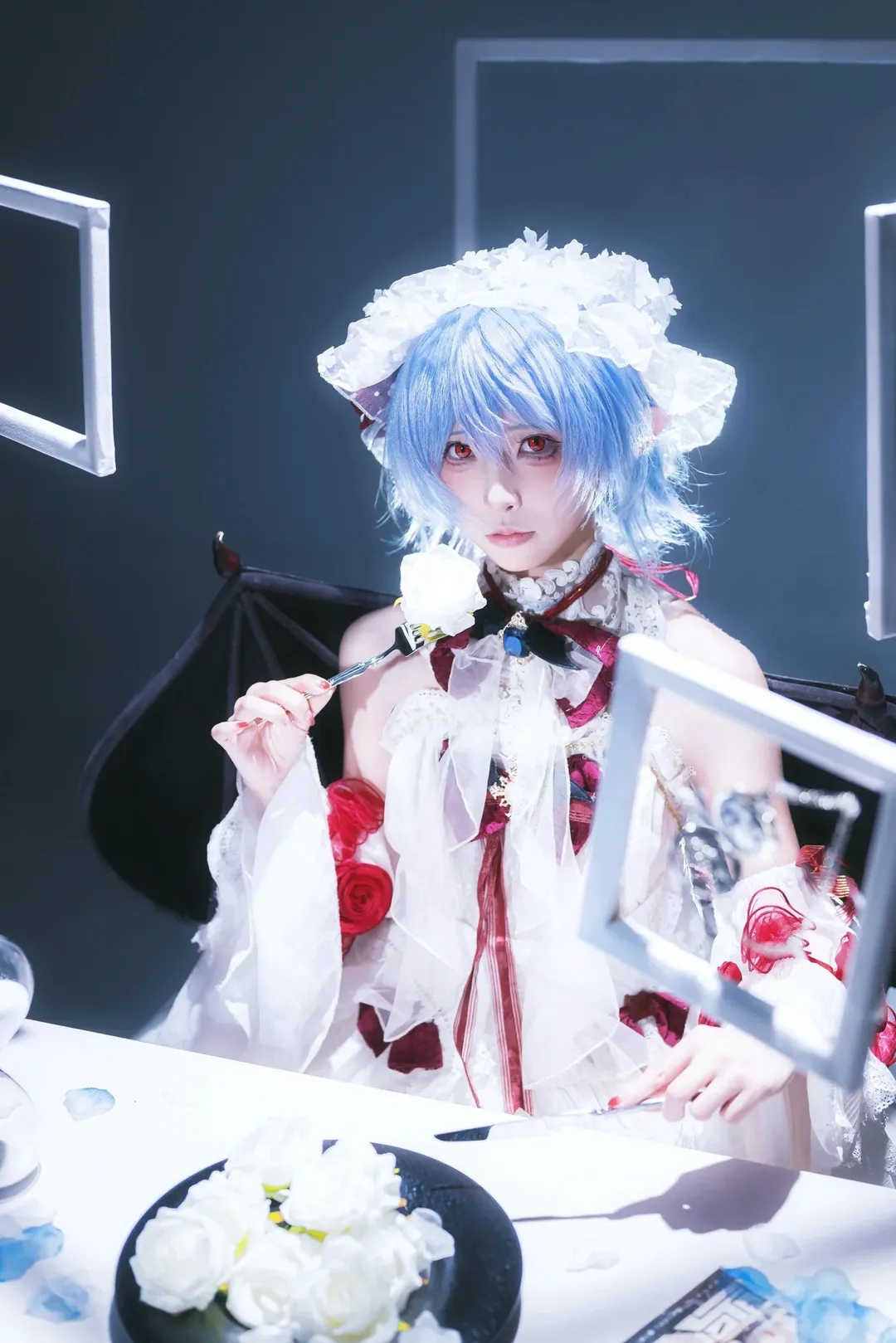 東方Project, レミリアコスプレ, ゴシック・ロリータ, 吸血鬼コスプレ, 青髪赤眼