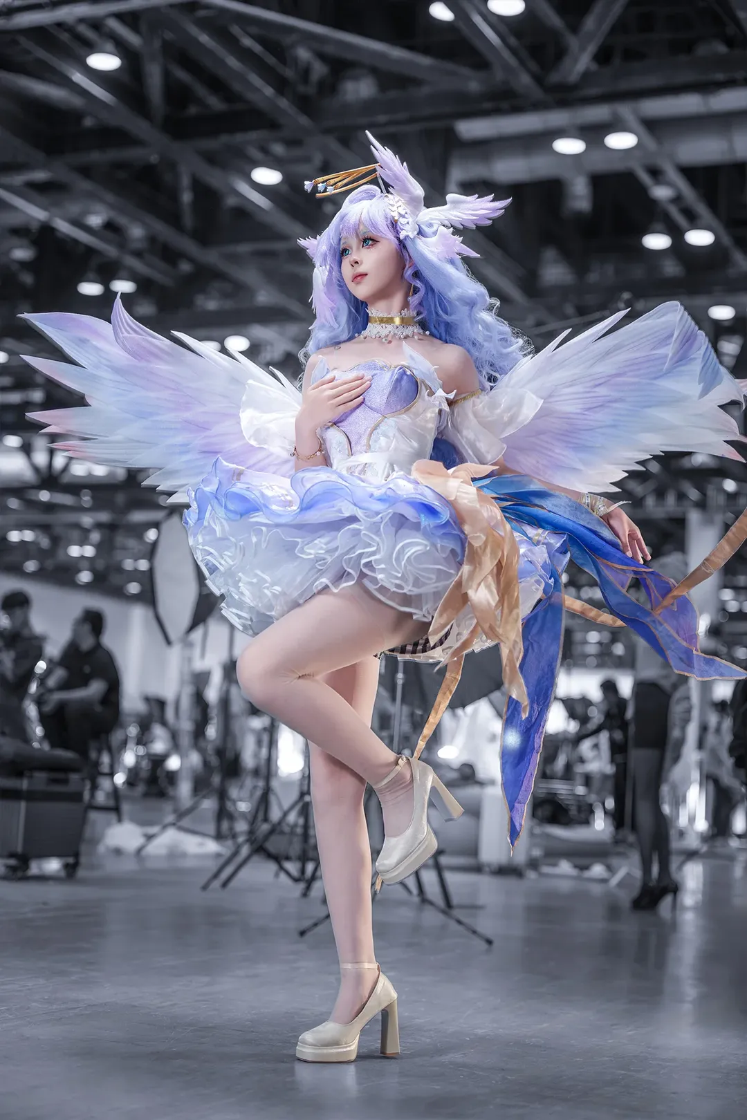 2D, Honkai: Star Rail, Robin cosplay, Convention photos, Cosplay photography - Image 1