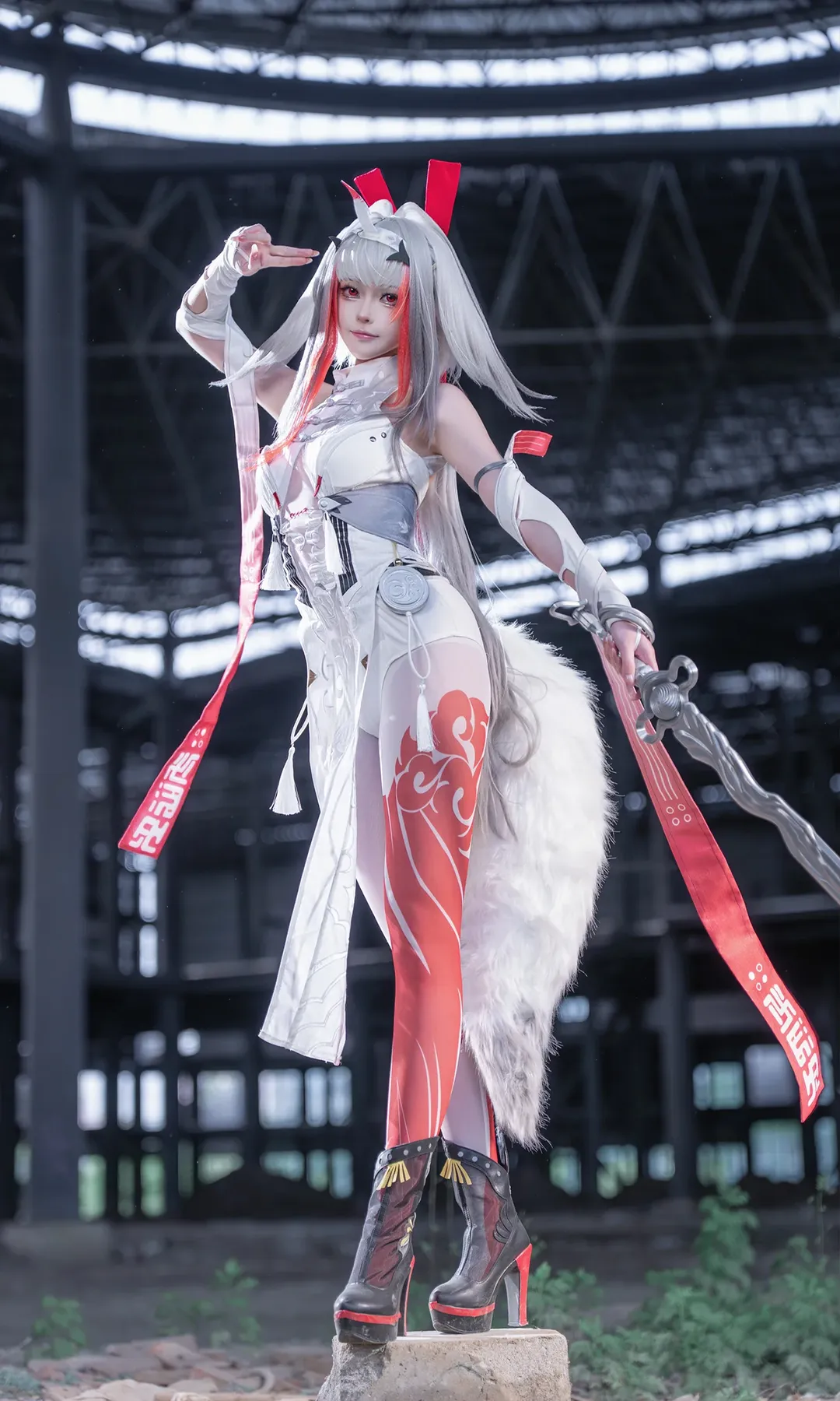 叶瞬光cos, 绝区零, 二次元, cosplay摄影, 白毛