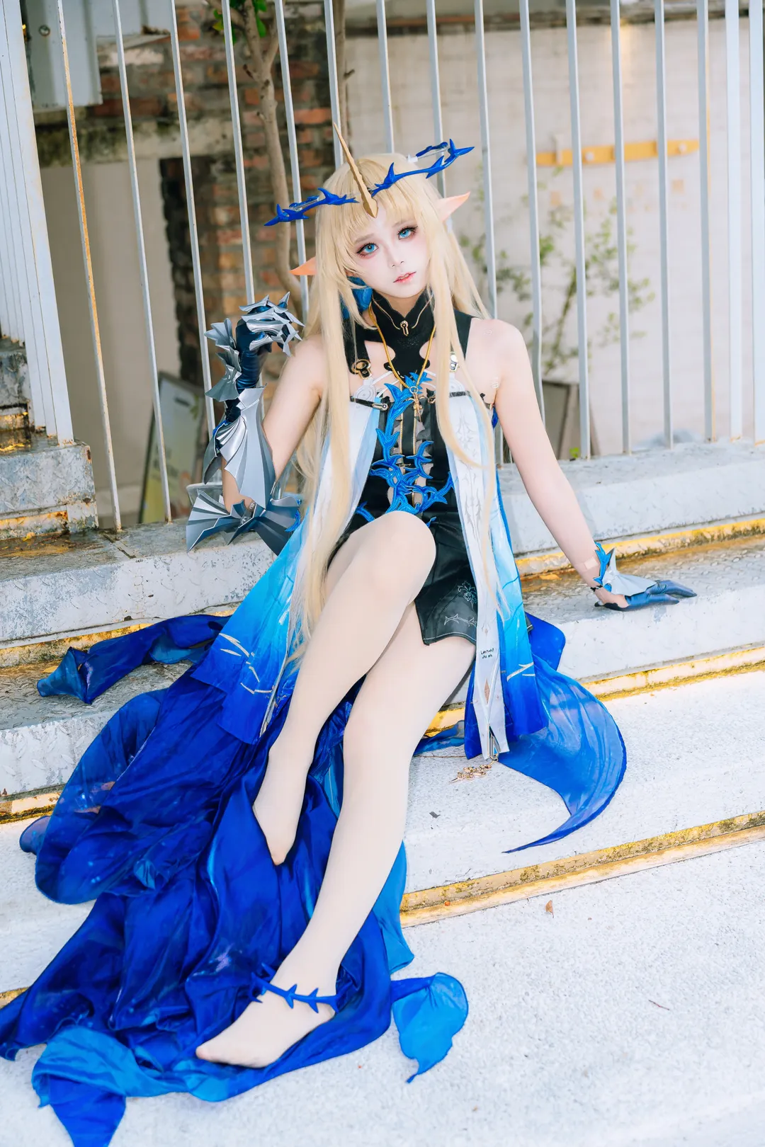 鳴潮cosplay, 惠州掃街攝影, 佳能R50V拍攝, 精靈Cos分享, 戶外二次元攝影 - 第4張