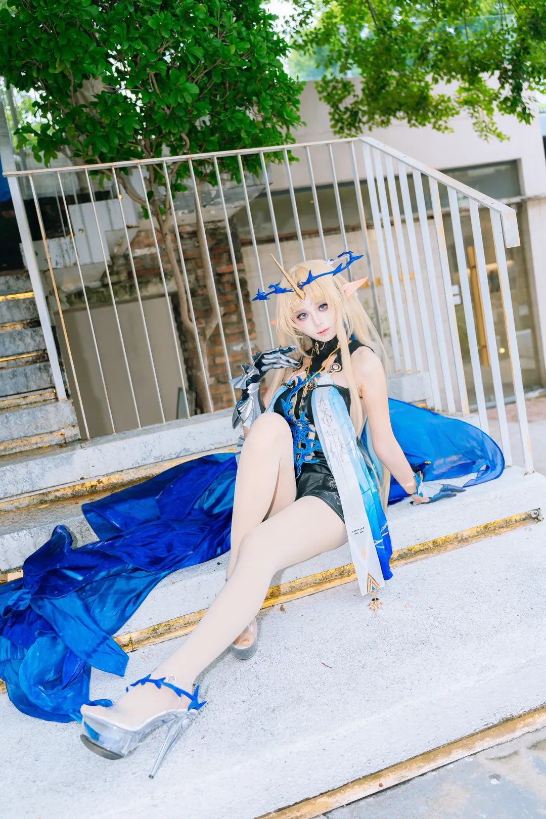 鳴潮cosplay, 惠州掃街攝影, 佳能R50V拍攝, 精靈Cos分享, 戶外二次元攝影 - 第6張