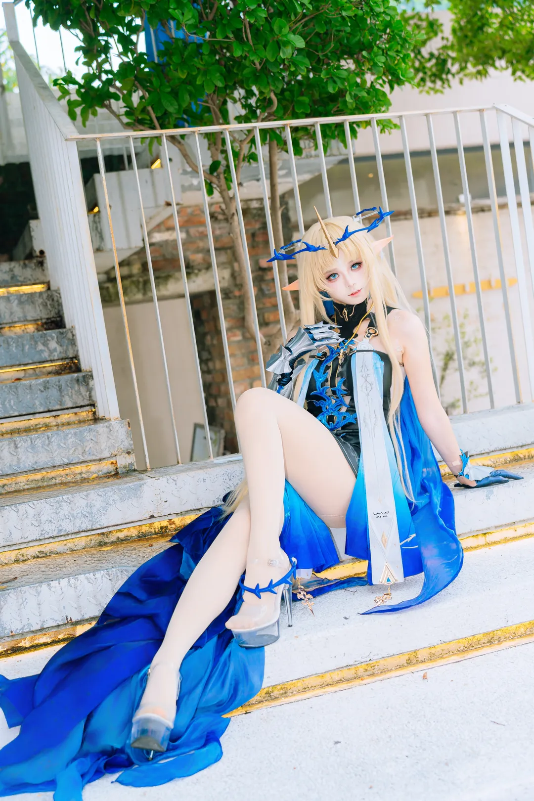 鳴潮cosplay, 惠州掃街攝影, 佳能R50V拍攝, 精靈Cos分享, 戶外二次元攝影 - 第8張