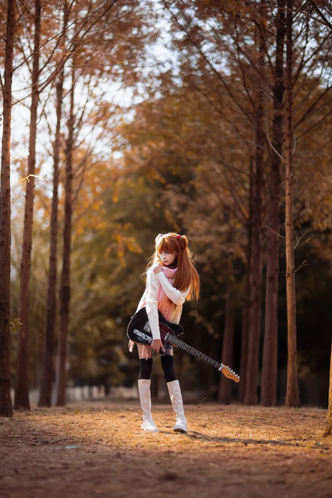 EVA, 明日香cos, 新世纪福音战士, 水杉林外景, 冬服cosplay - 第1张