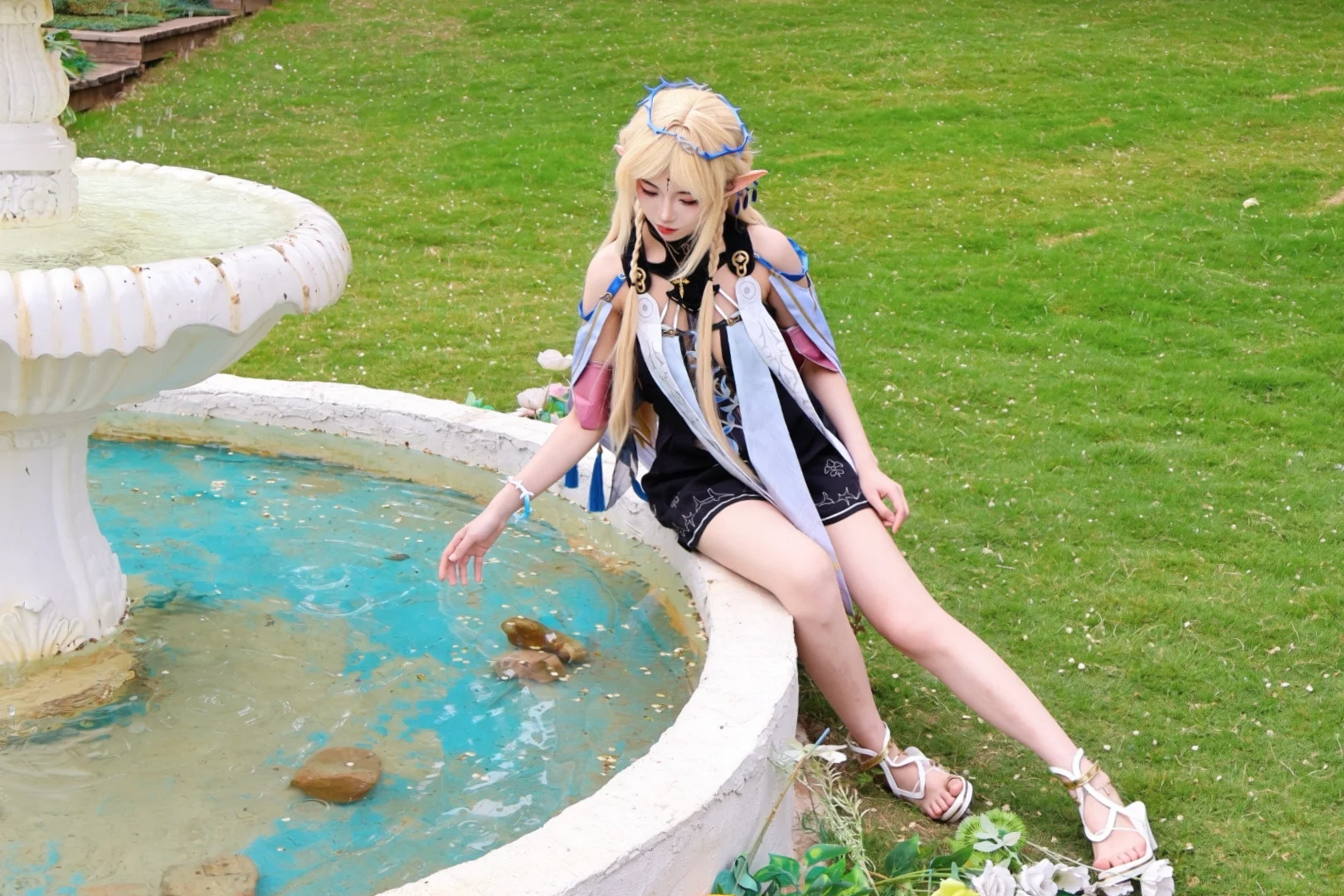 アウトドア撮影, コスプレ撮影, エルフ コスプレ, 金髪エルフ, 雰囲気メイク - 3枚目
