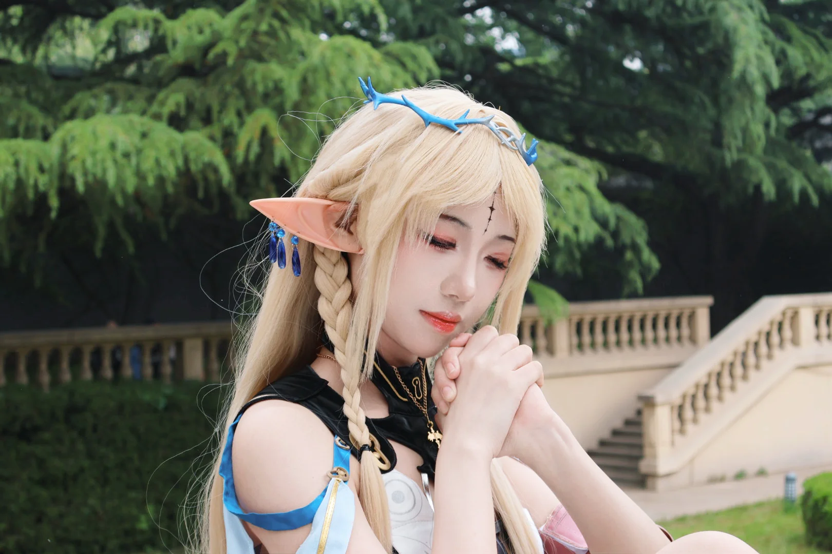 アウトドア撮影, コスプレ撮影, エルフ コスプレ, 金髪エルフ, 雰囲気メイク - 4枚目