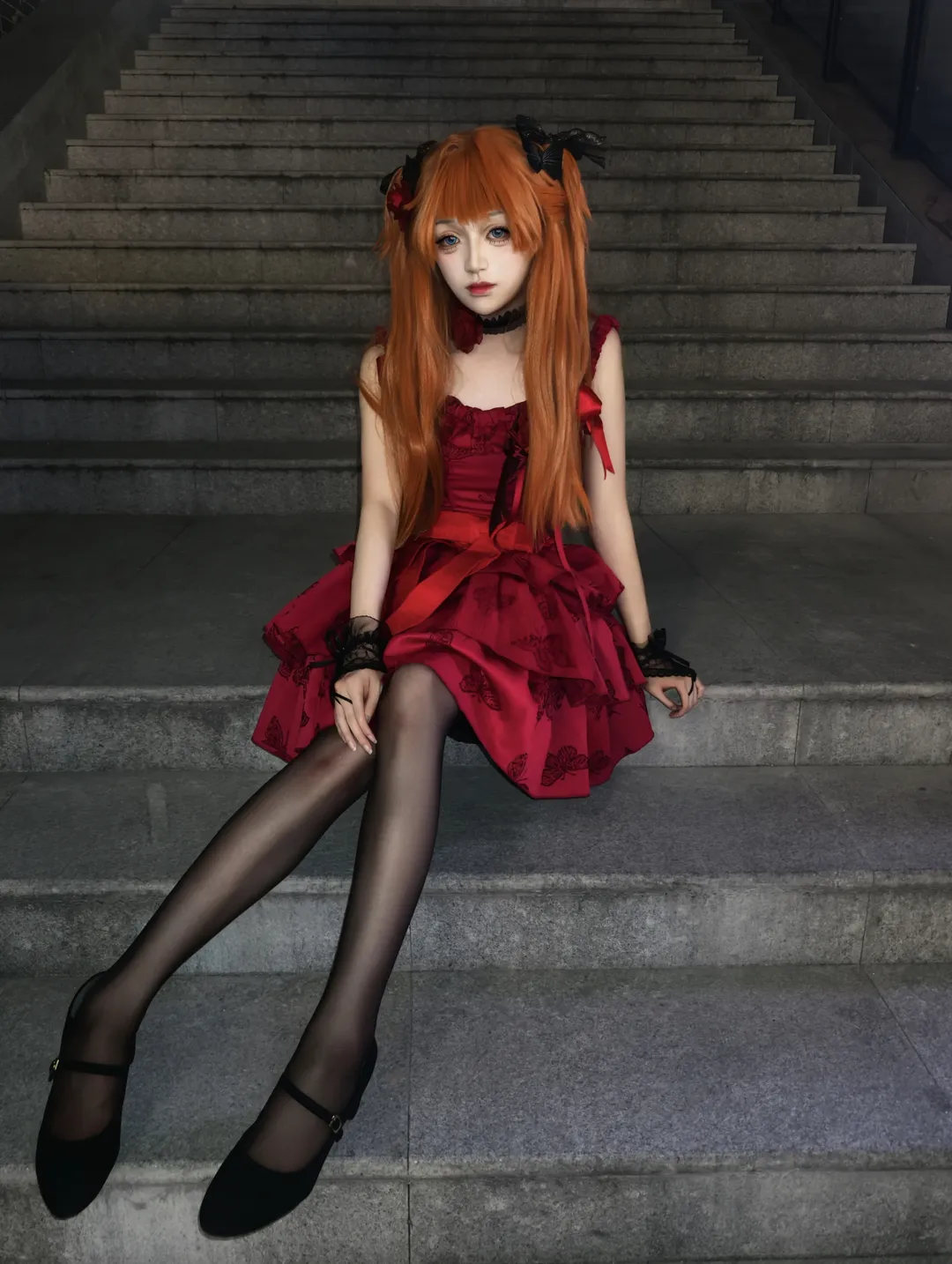 Asuka Cosplay, Neon Genesis Evangelion, Gothic style outfit, Cosplay photography, Red and black color scheme