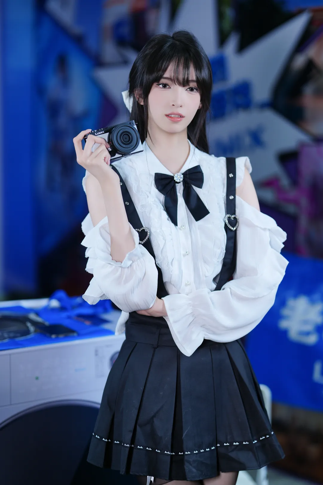 cosplay, Convention photos, Guangzhou Anime Convention, Black and white outfit, Panasonic camera - Image 9
