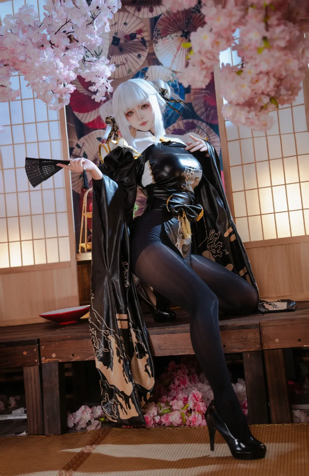 角色还原, 白兔布兰儿cos, 胜利女神NIKKE, cosplay摄影, 和风场景