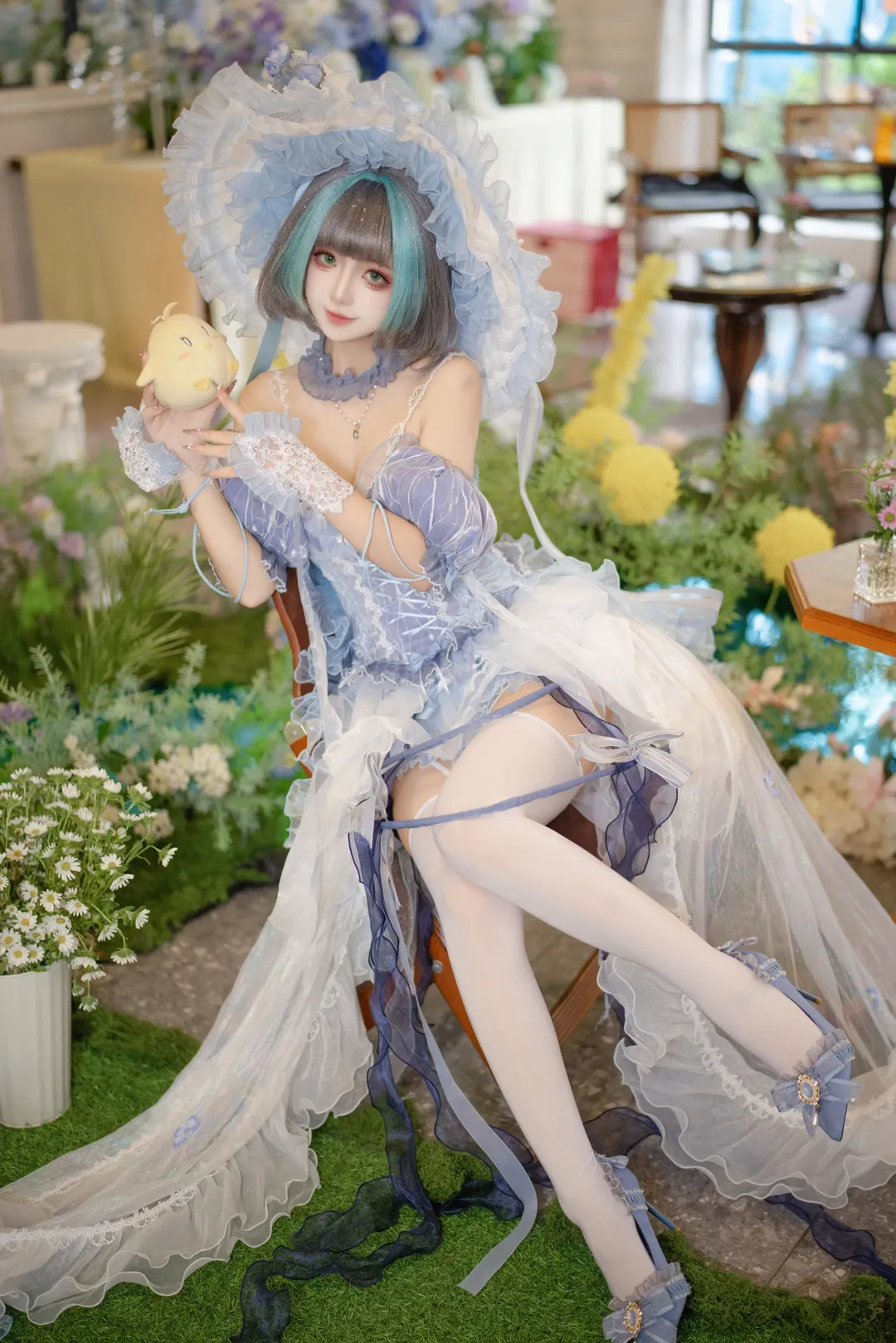 柴郡cos, 碧蓝航线, 少女感, 园林摄影, 优雅风格