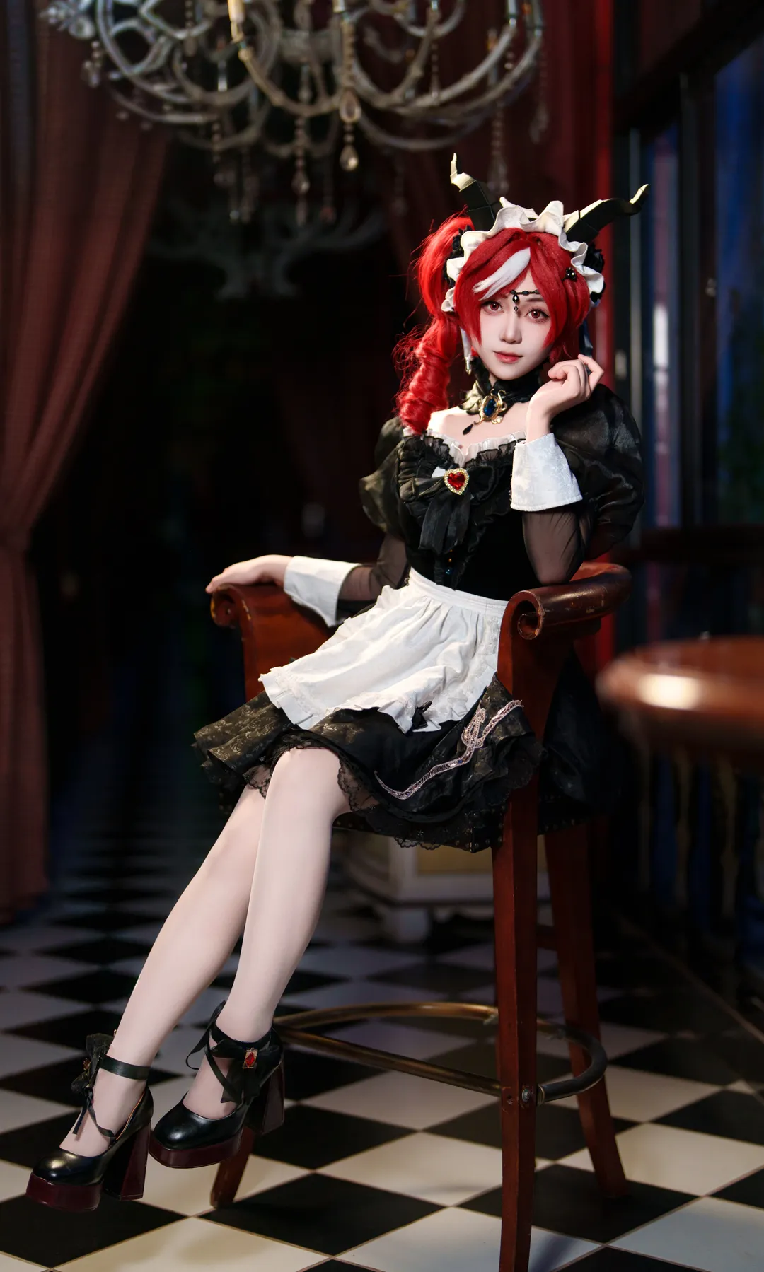 Identity V 第五人格, 二次元写真, 祭司緋コスプレ, ゴシックメイド服, ダーク系コスプレ