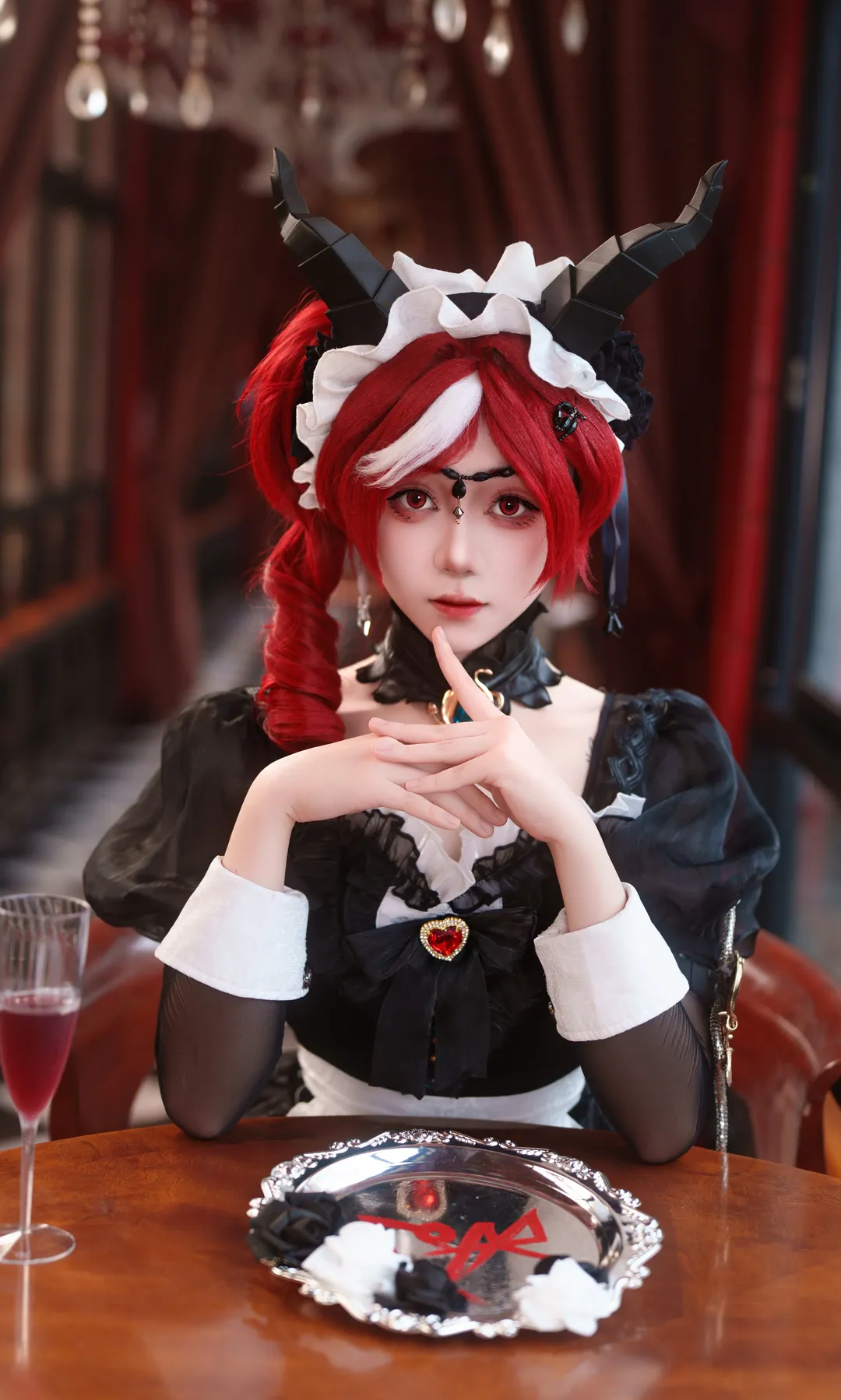 第五人格, 二次元写真, 祭司绯cos, 哥特风女仆装, 暗黑系cosplay - 第3张