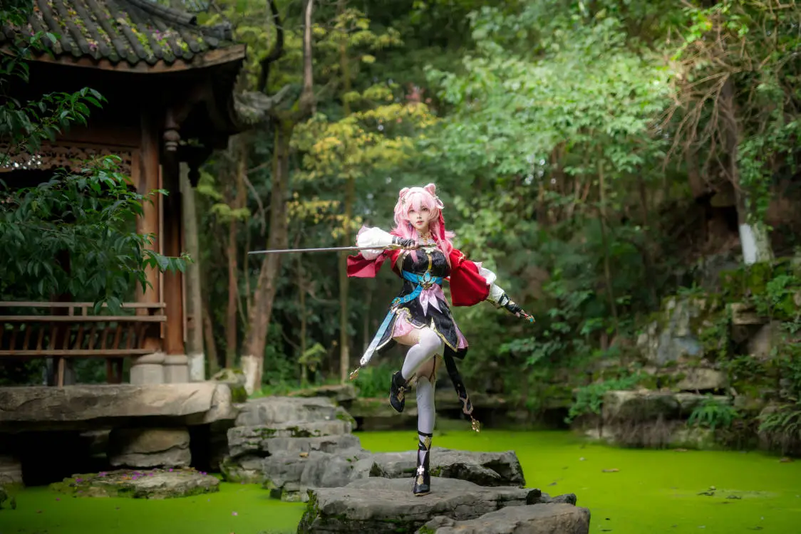 Honkai: Star Rail, March 7th cosplay, Cosplay photography, Outdoor cosplay, Zhaomu Mountain, Chongqing - Image 6
