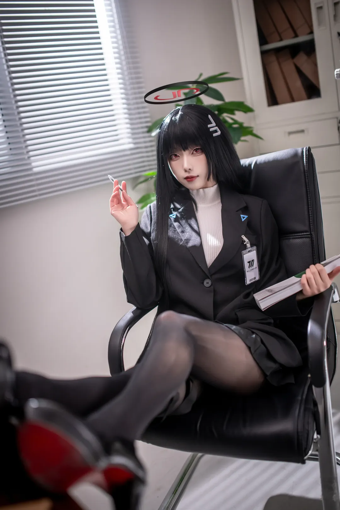 Blue Archive, Cosplay photoshoot, Tsukatsuki Rio cosplay, Office Lady, Black stockings and suit