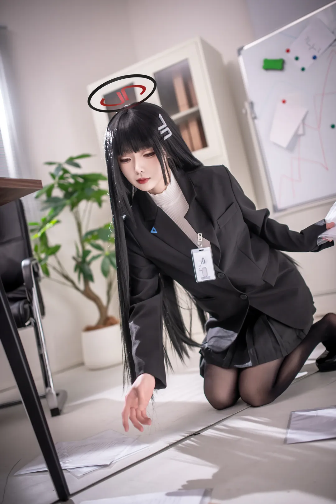 蔚蓝档案, cosplay正片, 调月莉音cos, 办公室OL, 黑丝西装 - 第5张