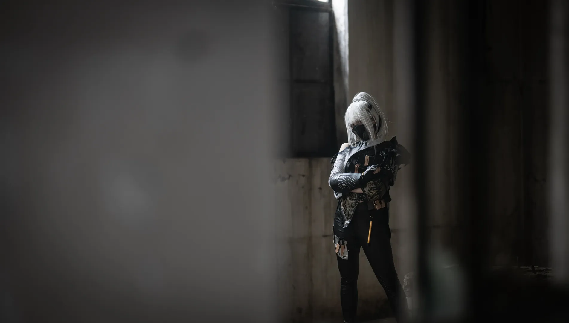麦晓雯cos, 三角洲行动, cosplay摄影, 战术少女, 废墟风 - 第4张