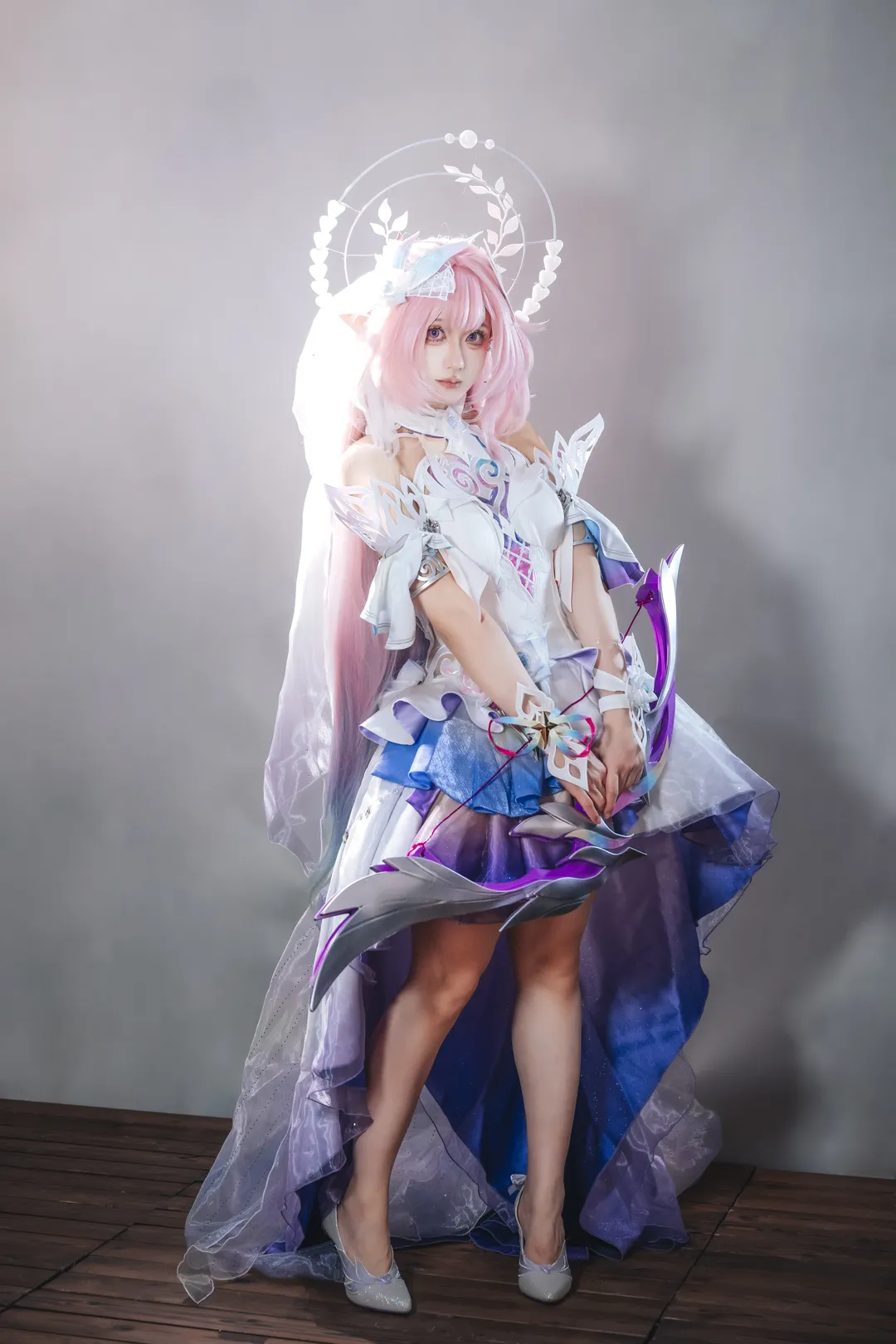 昔涟cos, 崩坏星穹铁道, cosplay摄影, 精灵少女妆造, 反光纱裙穿搭