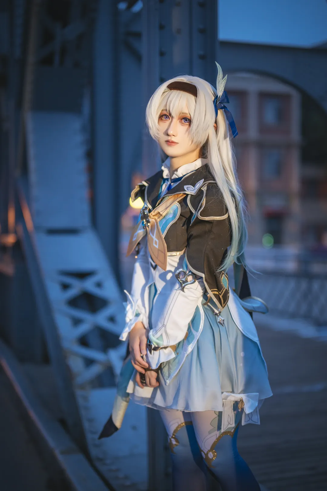崩坏星穹铁道, 流萤cos, 蓝调时刻, 夜景拍照, cosplay摄影 - 第4张