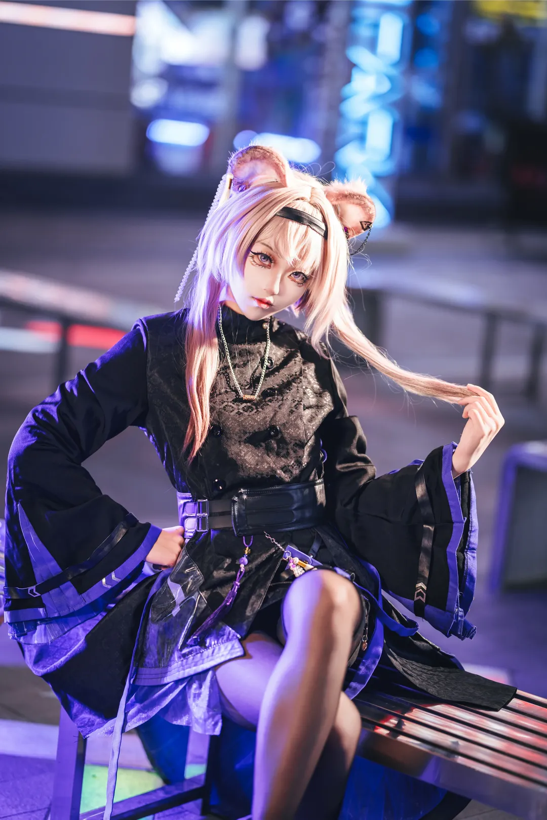 二次元cosplay, 明日方舟, 夜景摄影, 林雨霞cos, 霓虹光影 - 第4张
