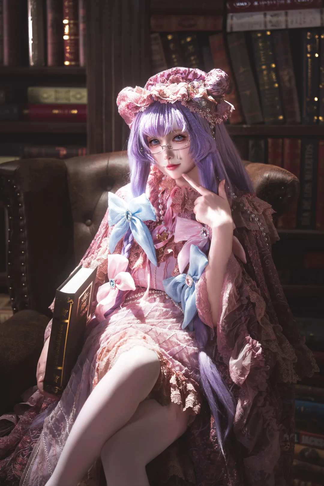 东方project, 帕秋莉cos, 不动的大图书馆, 紫发魔女, 图书馆写真 - 第1张