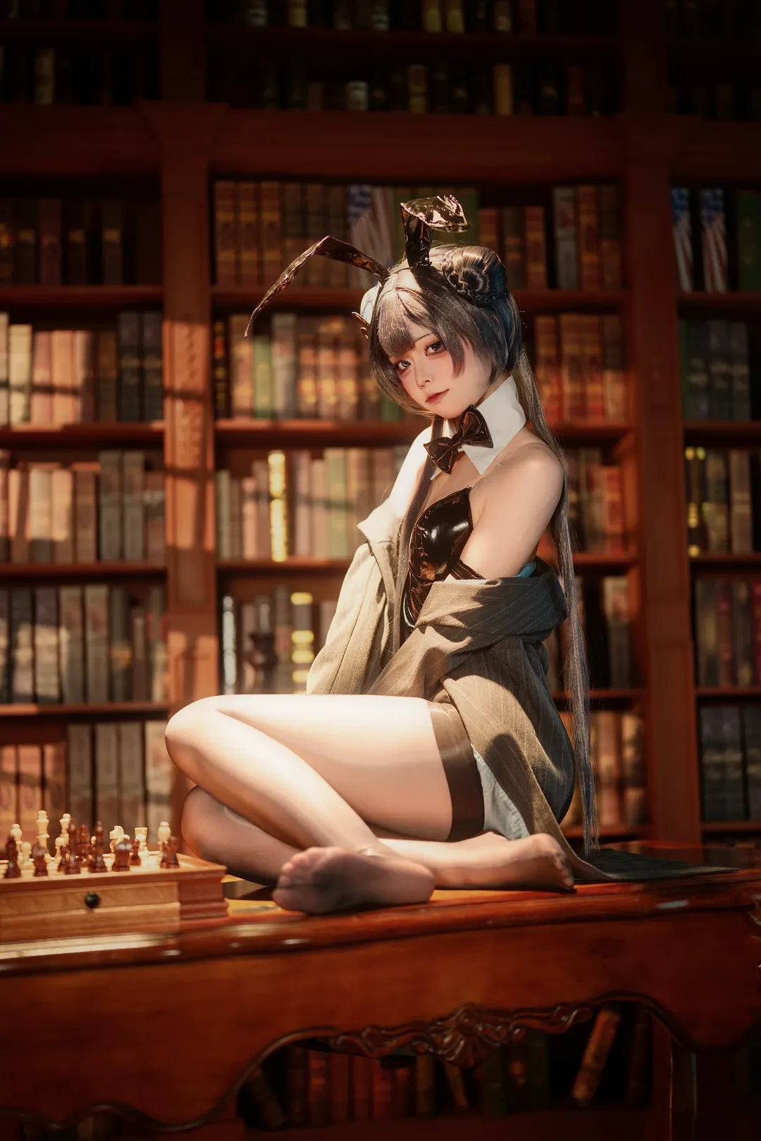 二次元, 妃咲cos, 兔女郎, cosplay摄影, 图书馆氛围