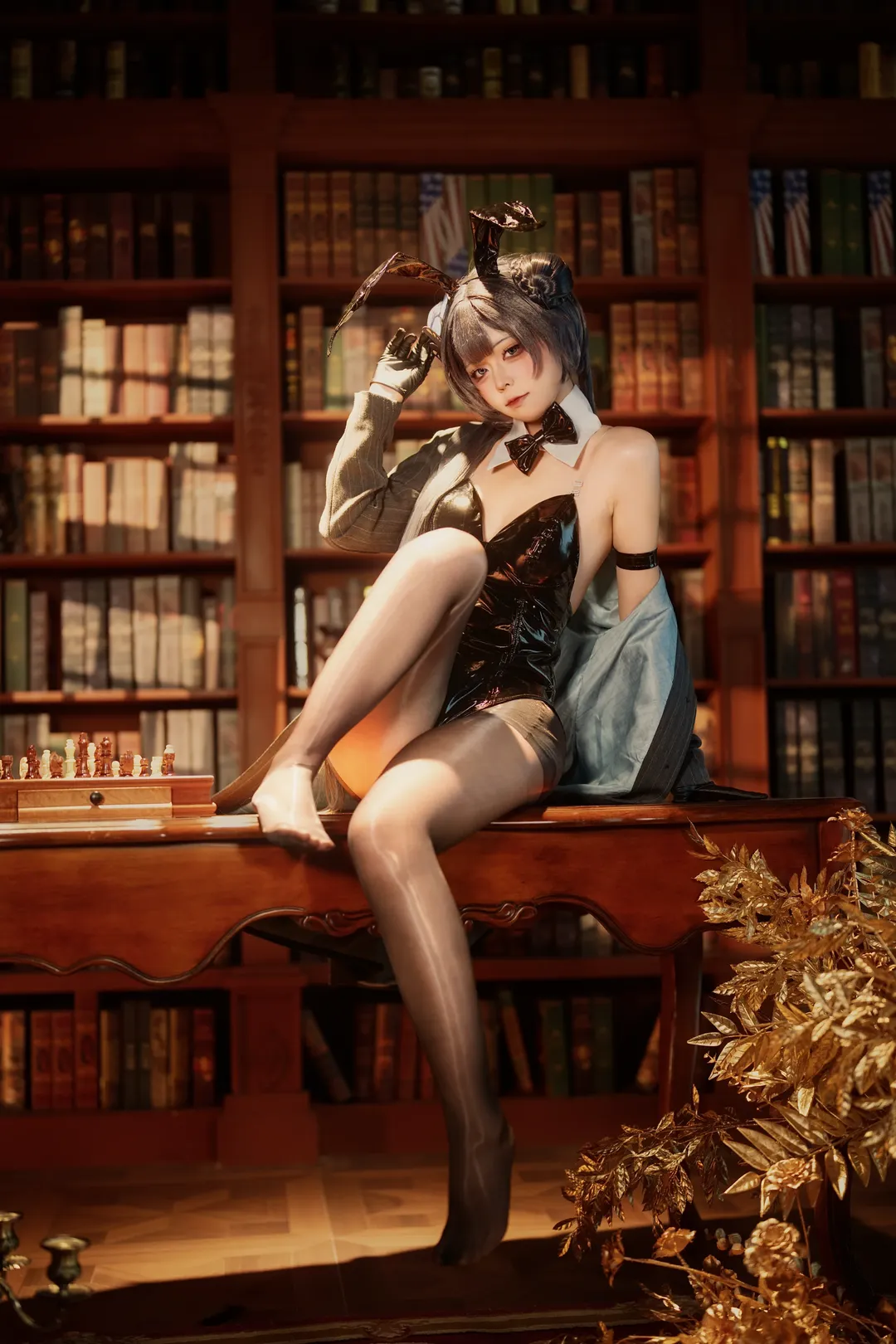 二次元, キサキ コスプレ, バニーガール, コスプレ撮影, 図書館の雰囲気 - 2枚目