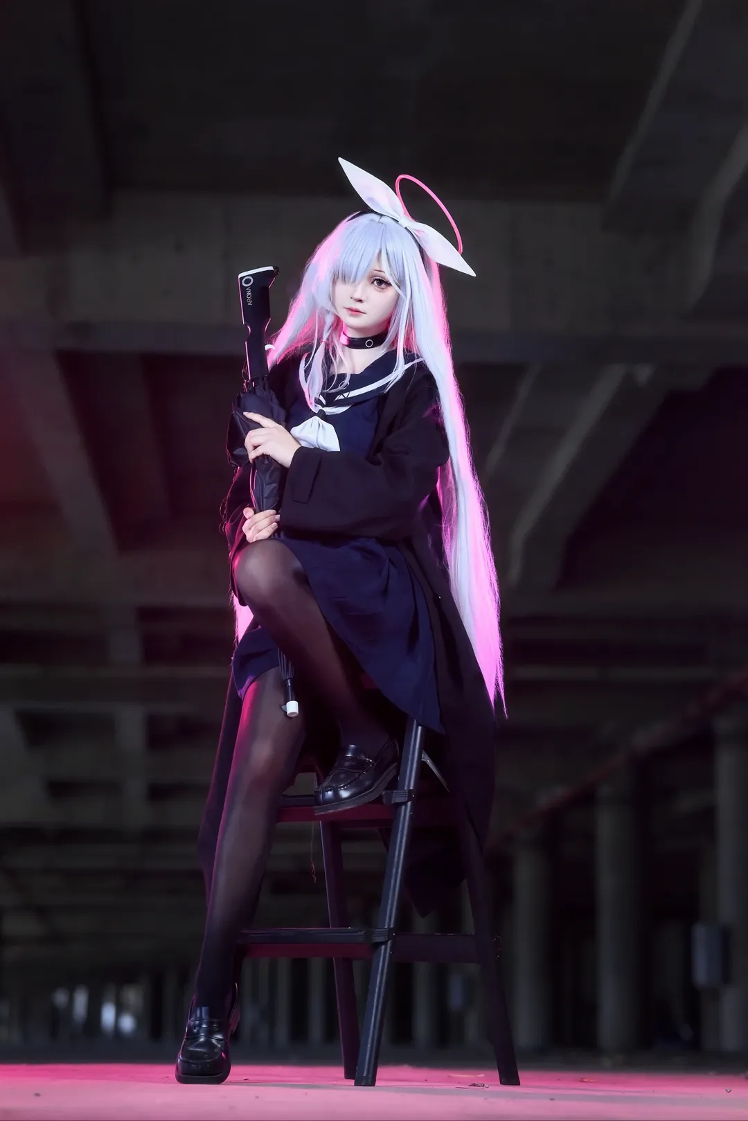 蔚蓝档案, 普拉娜cos, cosplay摄影, 霓虹光影, 废墟风