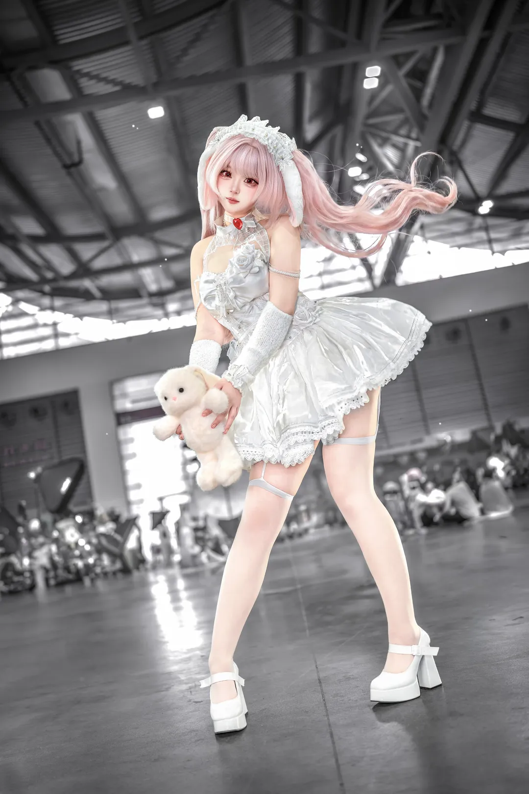 愛麗絲cos, 漫展返圖, 二次元cosplay, 勝利女神, 白色系穿搭