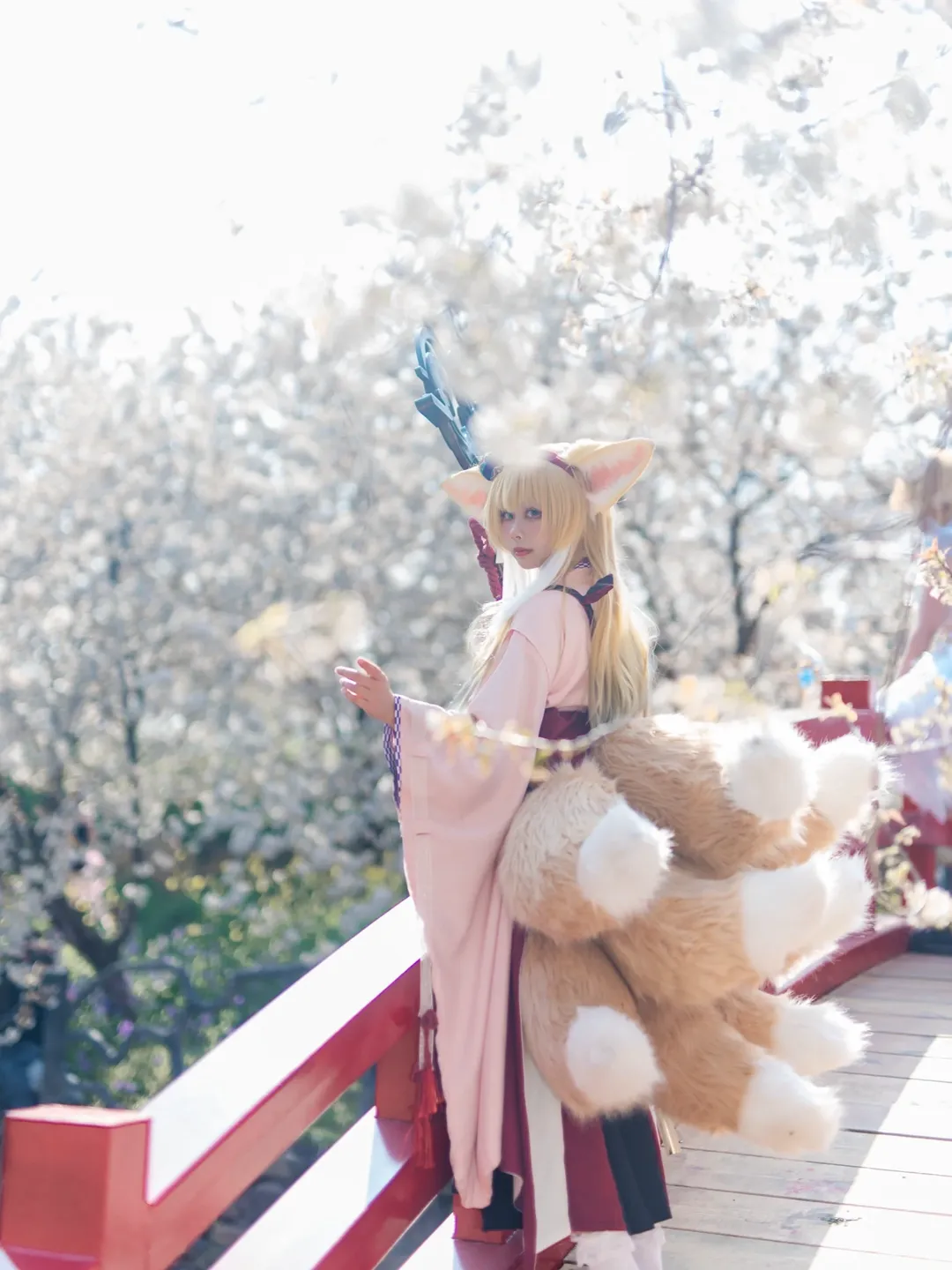 cosplay, 明日方舟, 铃兰cos, 樱花外景, 九尾狐 - 第5张