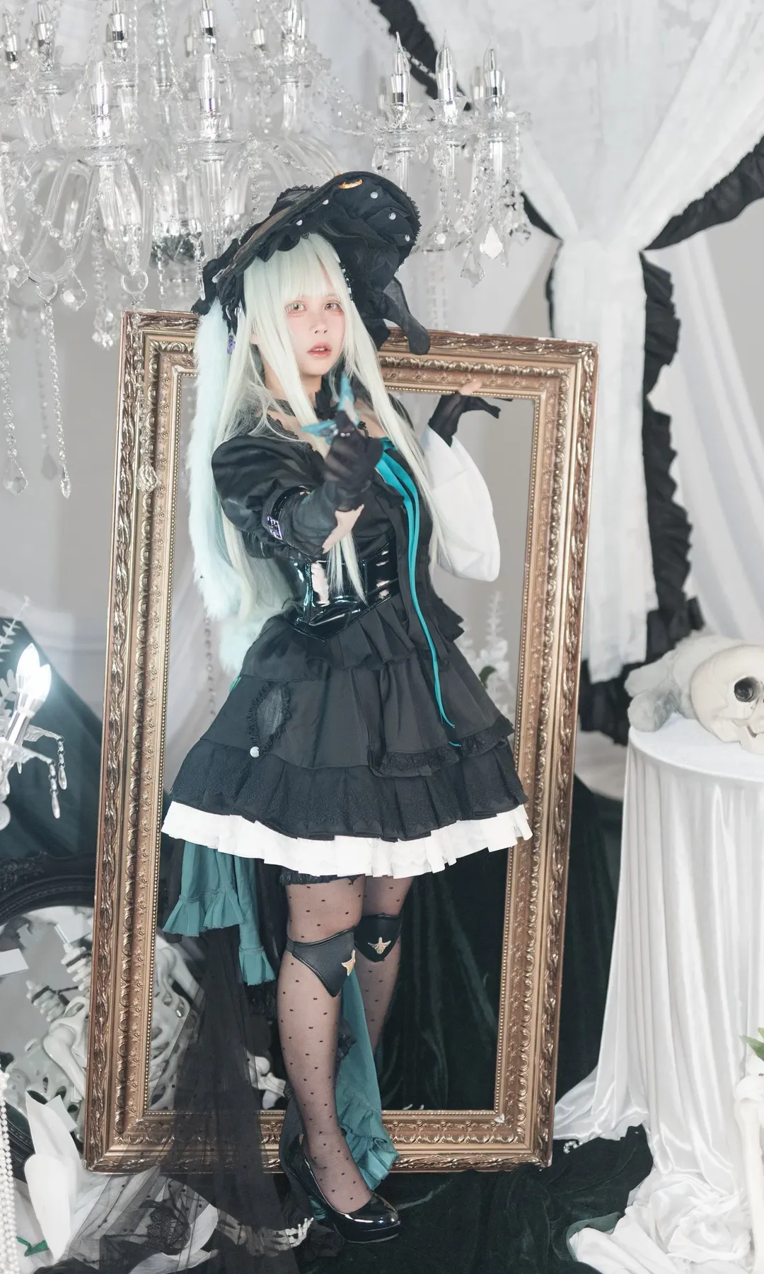 明日方舟, 若叶睦cos, AveMujica联动, 哥特风cosplay, 破次元摄影