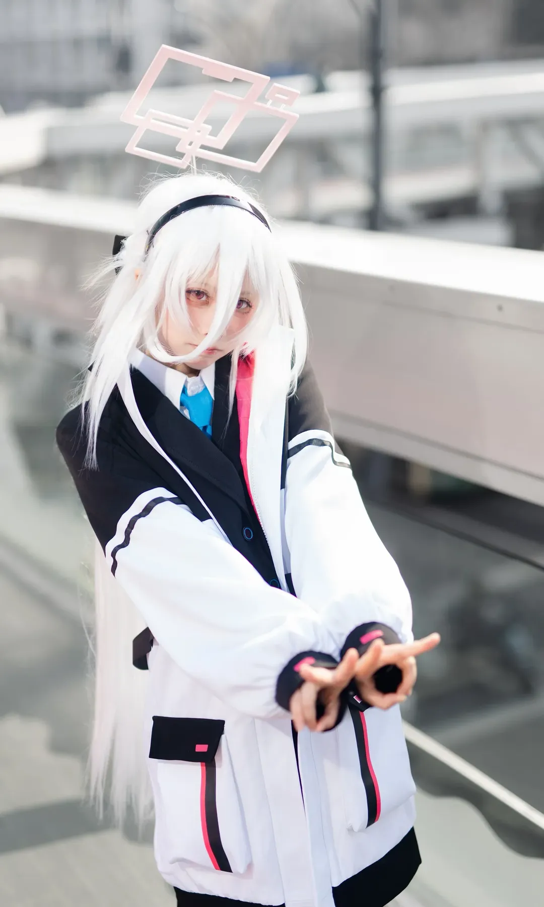 碧蓝档案, cosplay穿搭, 白色假发, 凯伊cos, 天桥摄影 - 第2张