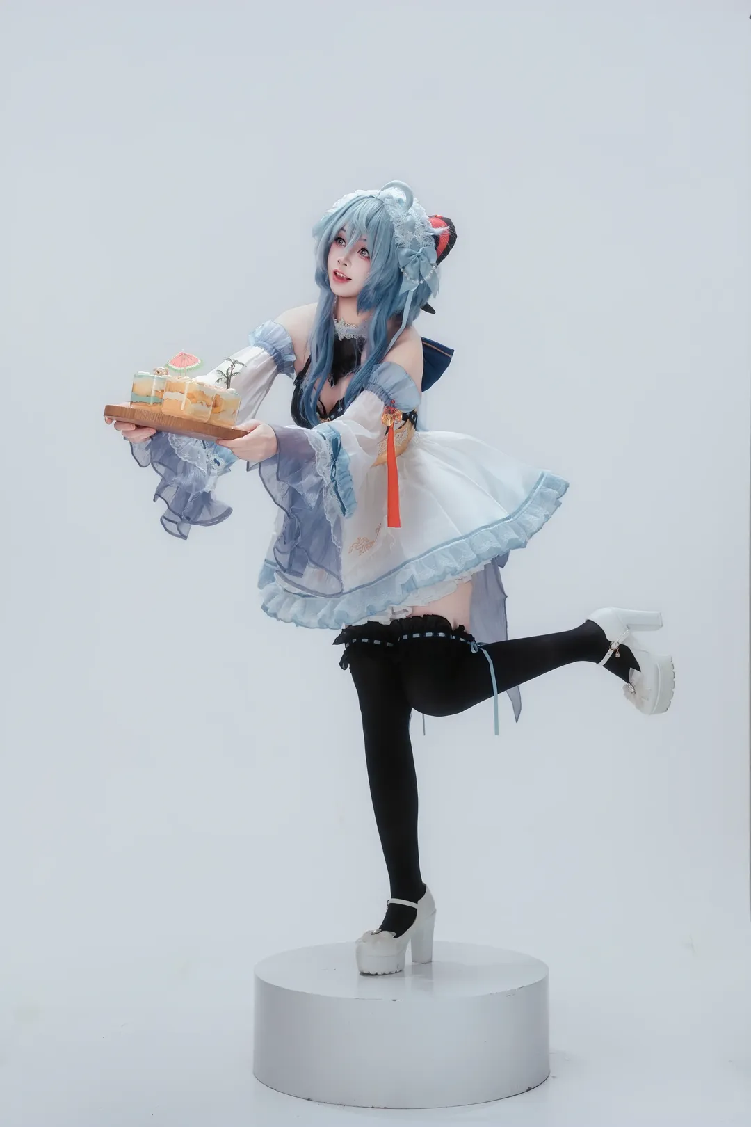 Genshin Impact, Ganyu Cosplay, cosplay, Maid outfit, Pose reference - Image 4