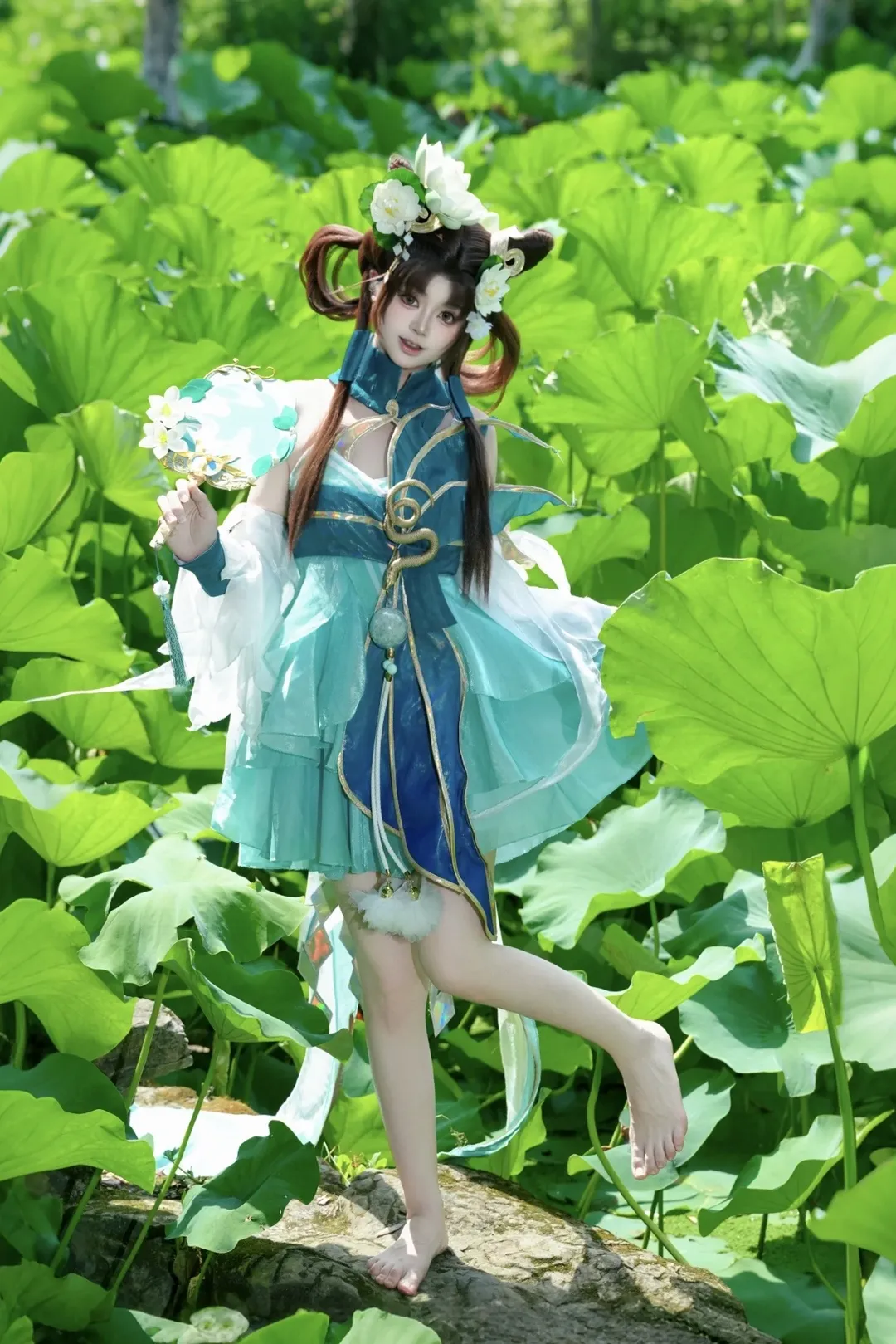 王者荣耀, 小乔cos, cosplay摄影, 青蛇皮肤, 荷塘外景 - 第3张