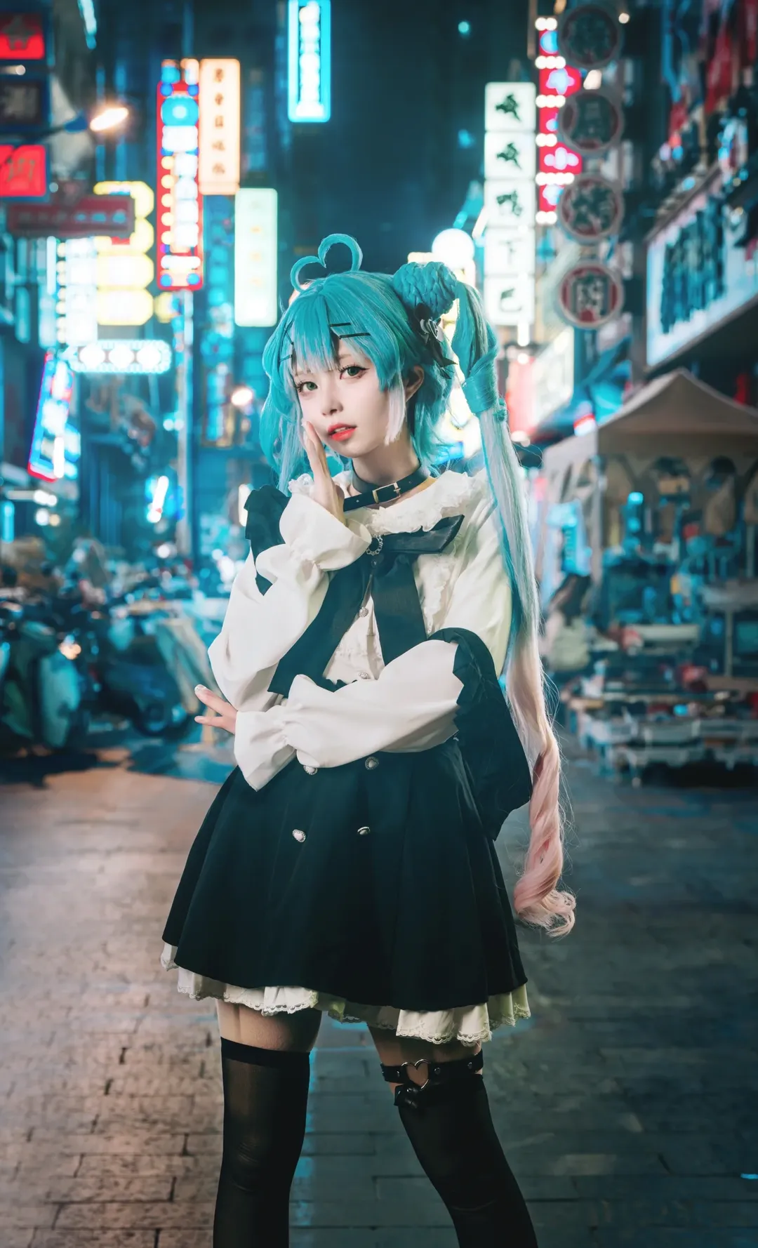 二次元, 初音未来cos, 夜景人像, VOCALOID, 地雷系穿搭 - 第4张