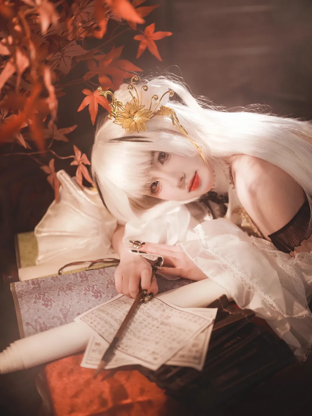古风摄影, 碧蓝航线, 白毛cosplay, 埃尔宾cos, 枫叶主题 - 第5张