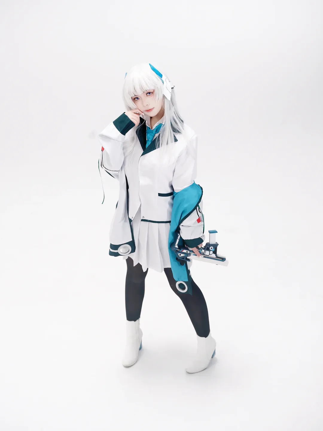 碧蓝档案, 生盐诺亚cos, cosplay摄影, 白毛造型, cos服分享 - 第7张