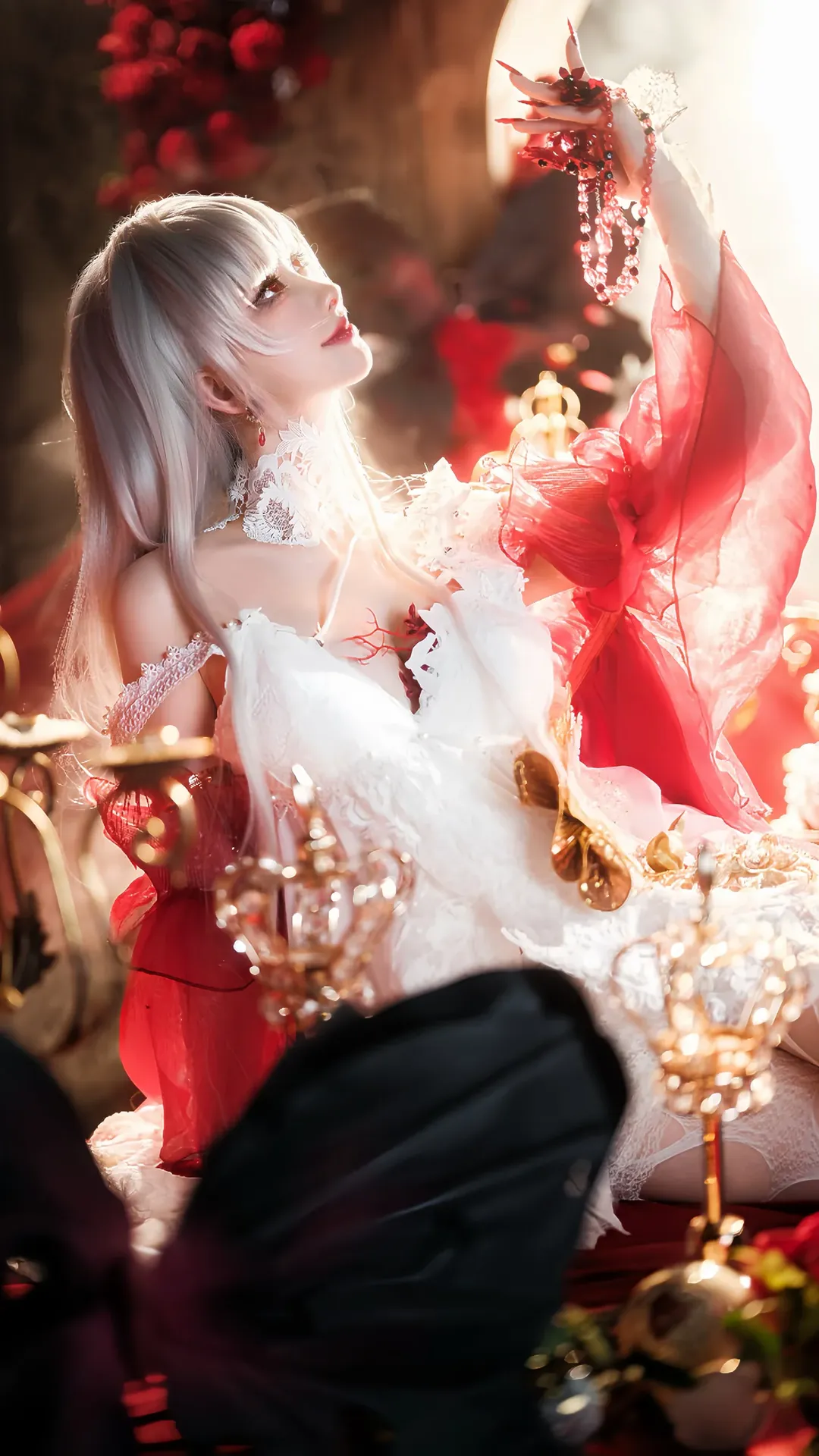 Cosplay photography, Path to Nowhere, Coquelic cosplay, Dark style outfit, White hair and red eyes