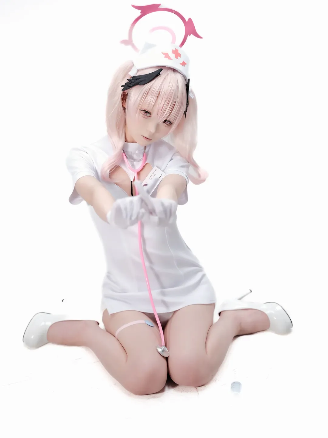 二次元摄影, 蔚蓝档案, 小春cos, 护士装cosplay, 纯白棚拍
