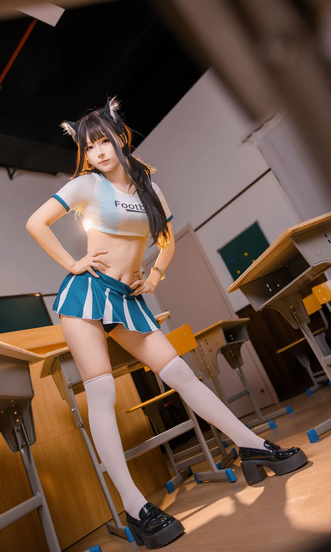 日系ナチュラルスタイル, 猫耳コスプレ, 教室撮影, サッカー少女, 白タイツ制服 - 7枚目