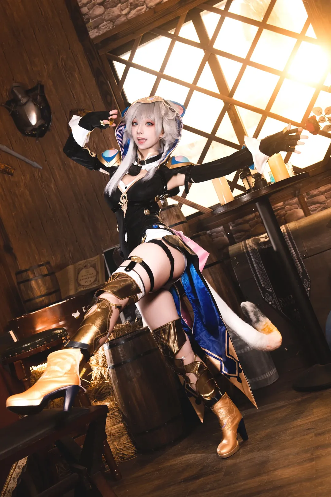 雰囲気, コスプレ, 室内撮影, 鎧のデザイン, 質感表現 - 2枚目