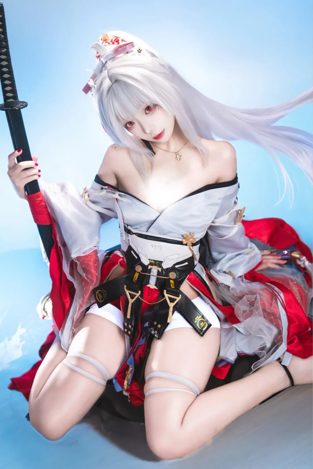 Wuthering Waves, Hiyuki cosplay, White and red color scheme, Big sister, Swordsman